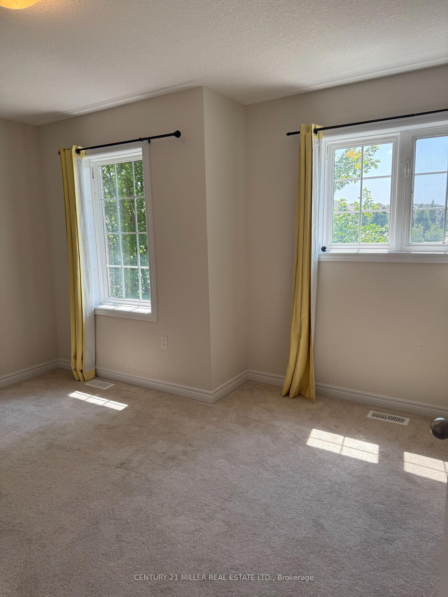90 RAYMOND Road Unit 35 photo 17