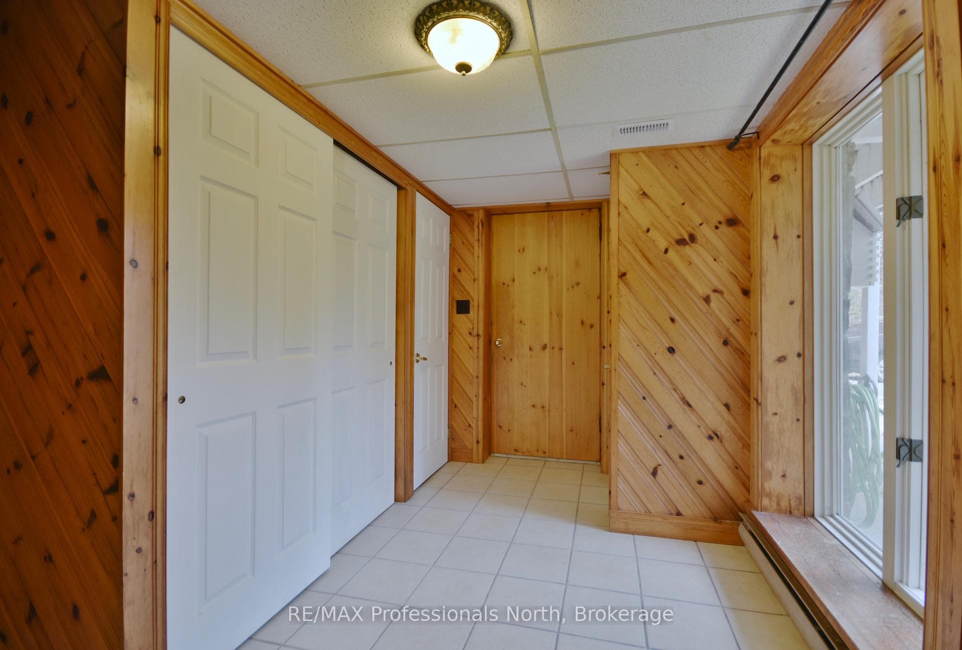 20 Coulter Lane photo 16