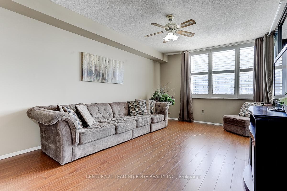 2350 BRIDLETOWNE Circle Unit 1507 photo 24