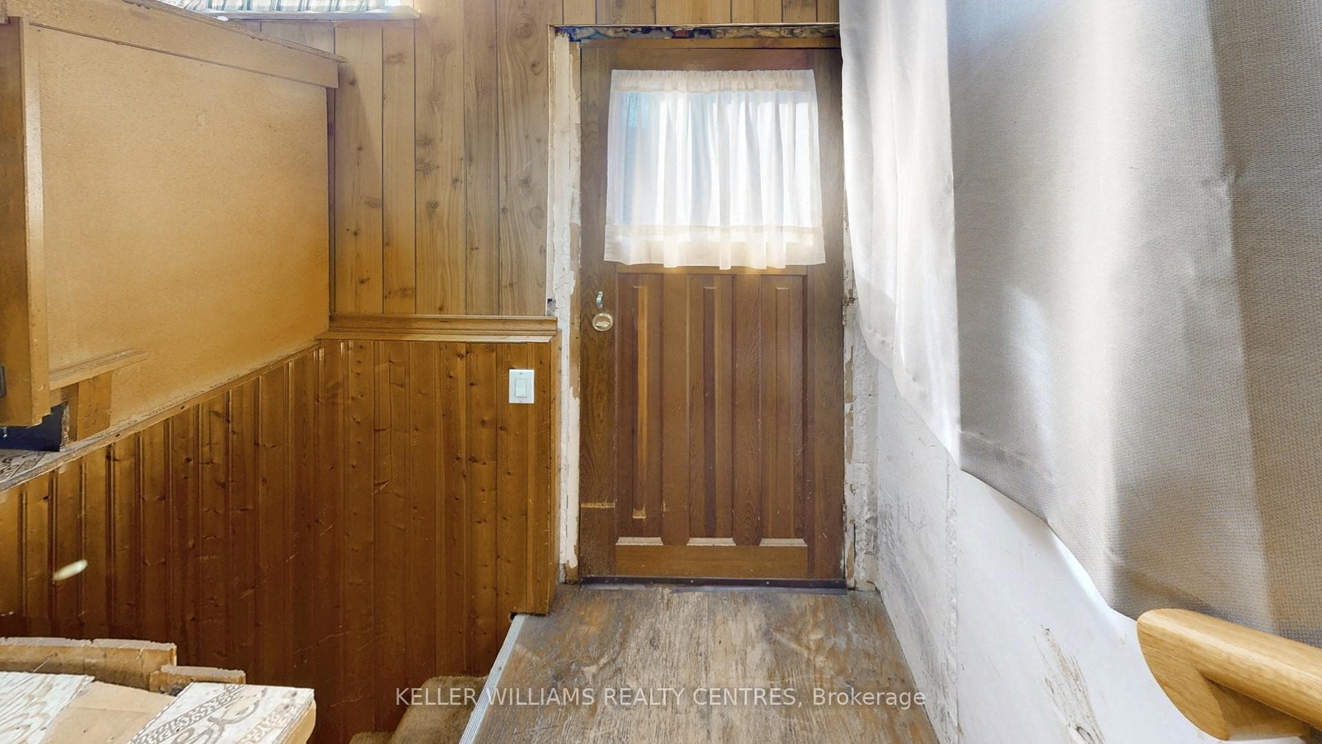 94 Queen Street photo 25