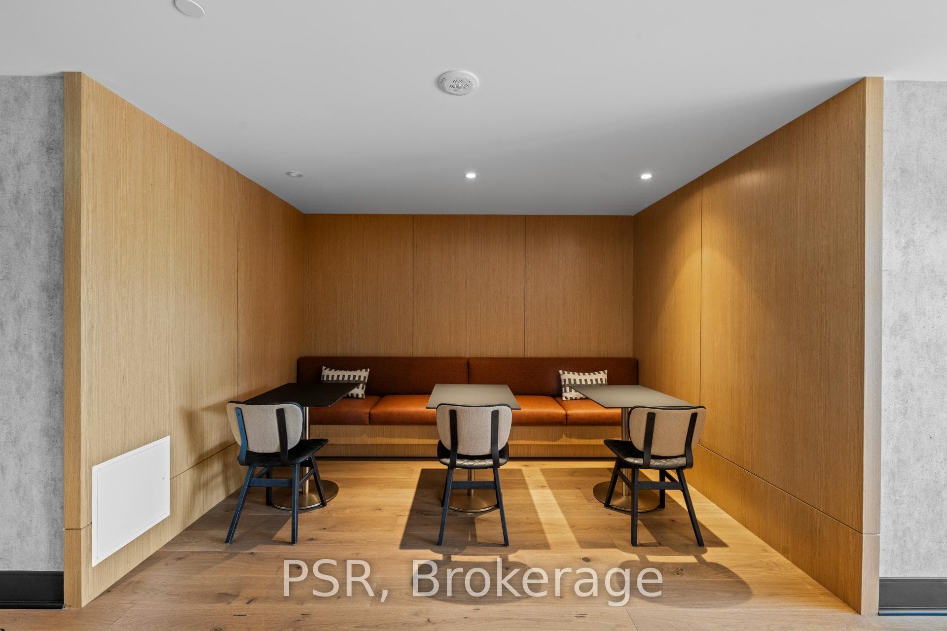 299 Campbell Avenue Unit 817 photo 32