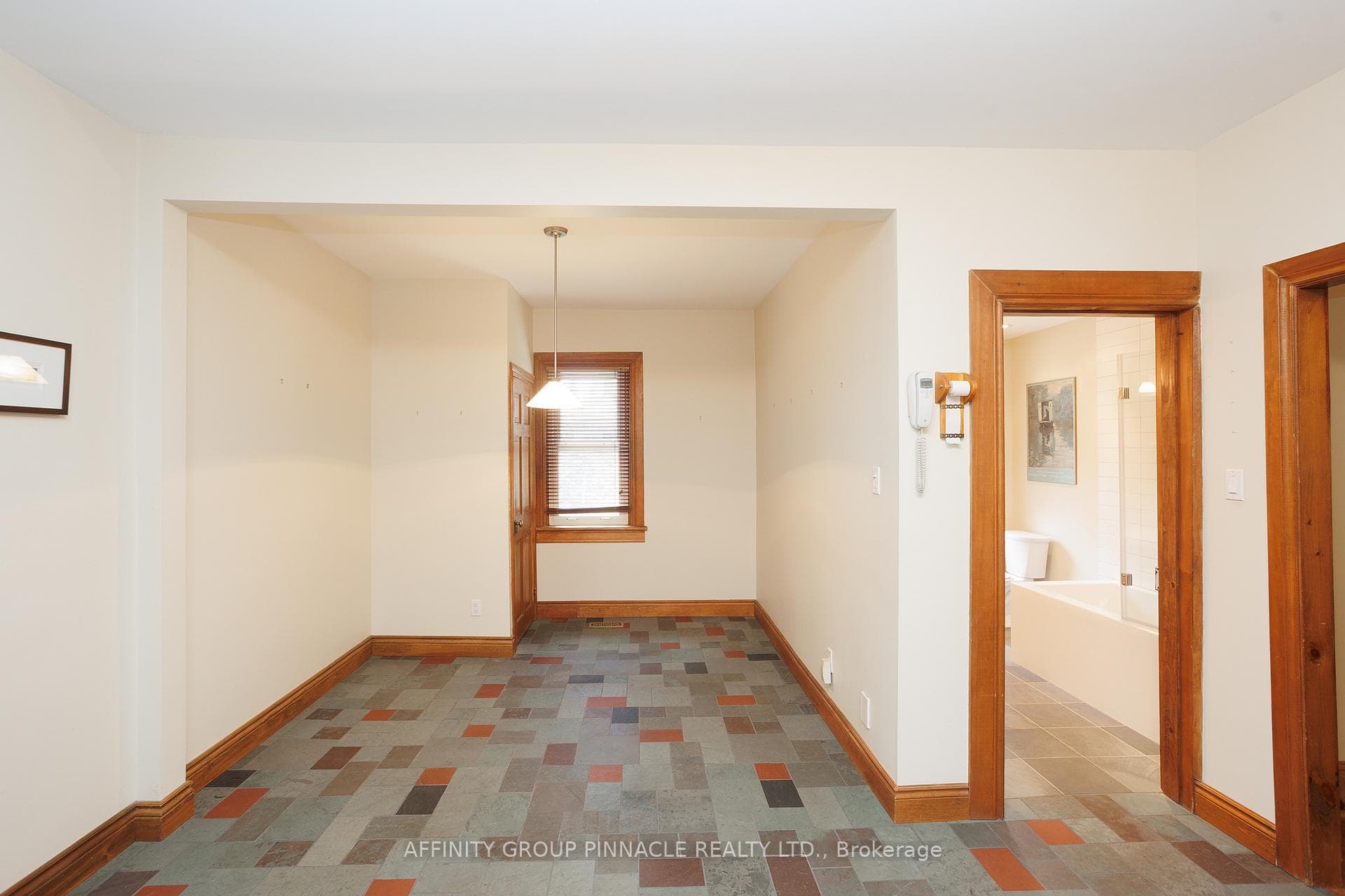 93 Glenelg Street photo 18