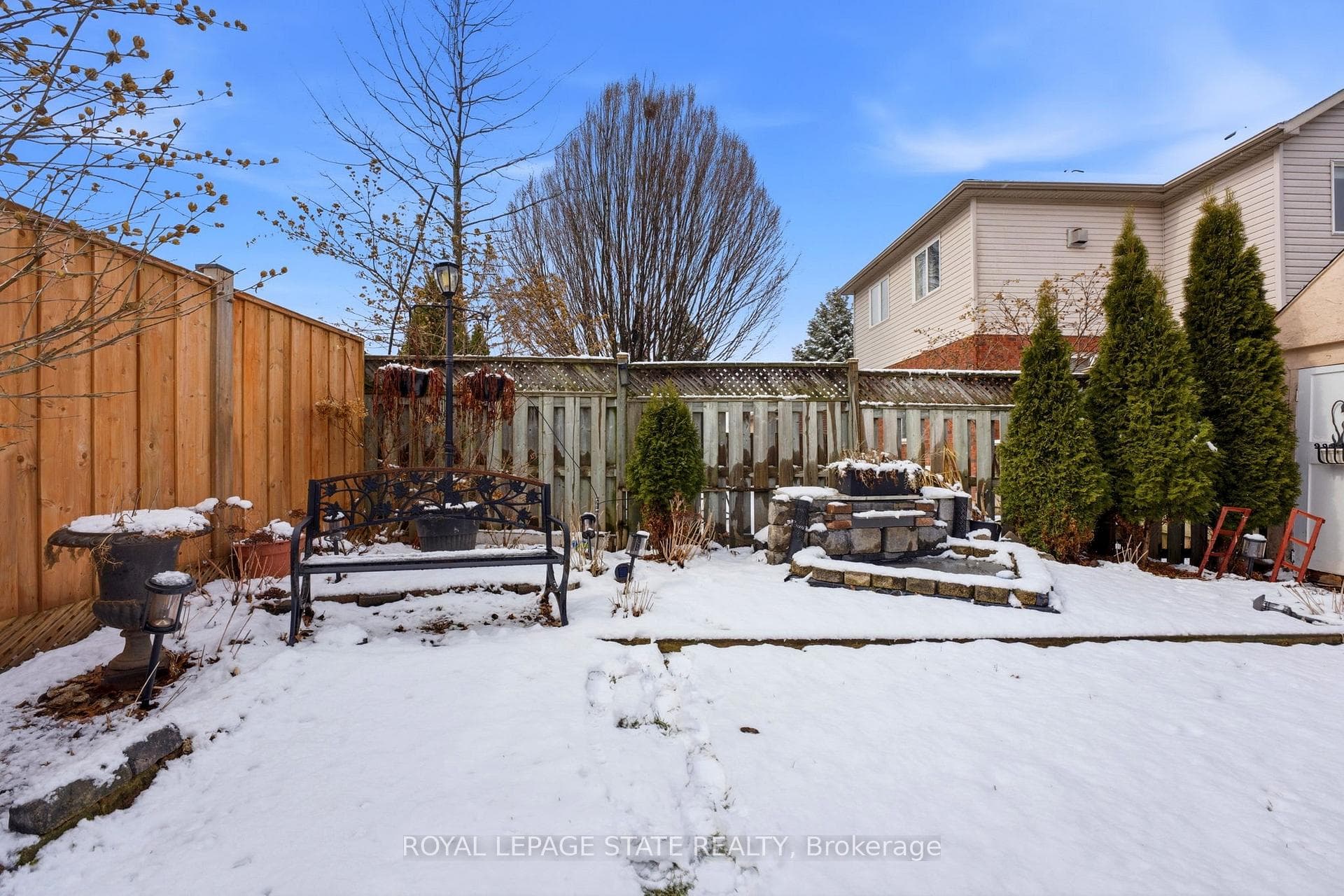 64 Griffith Drive photo 41