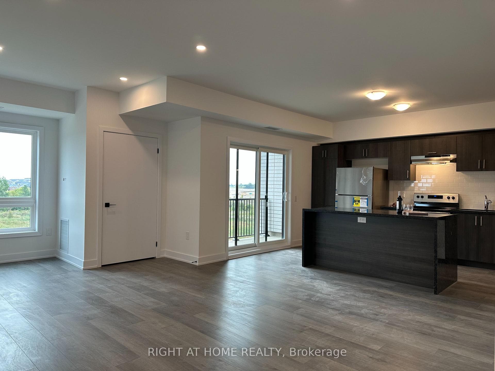 1 Chef Lane Unit 314 photo 12
