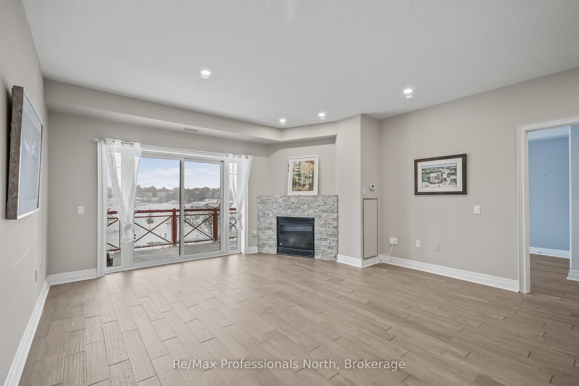 110 Steamship Bay Road Unit 403 photo 8