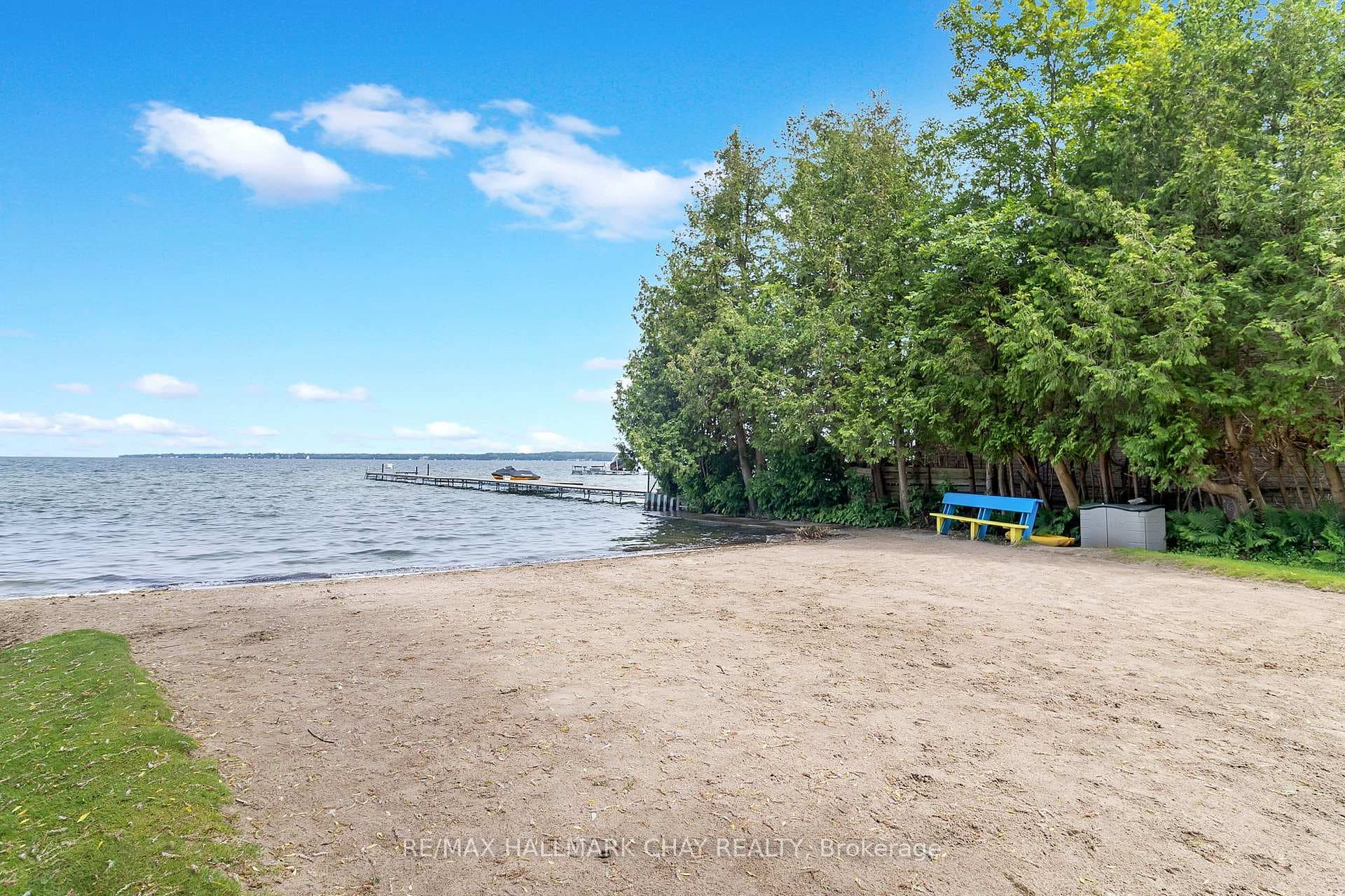 1067 Larch Street photo 20