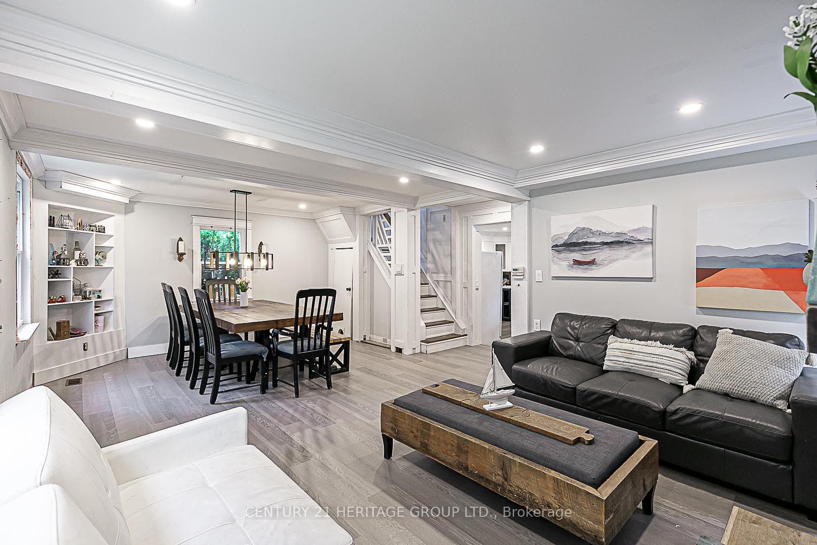 4533 Mount Albert Road photo 11