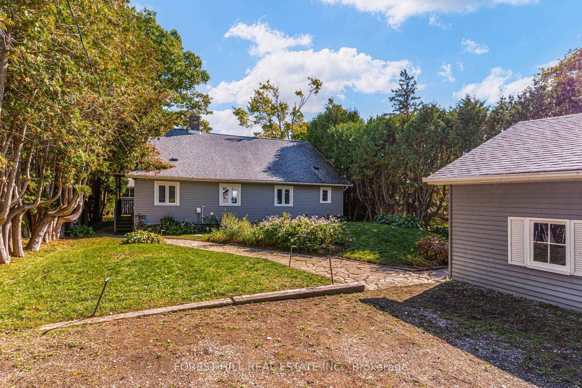 41 Sunnypoint Drive photo 2