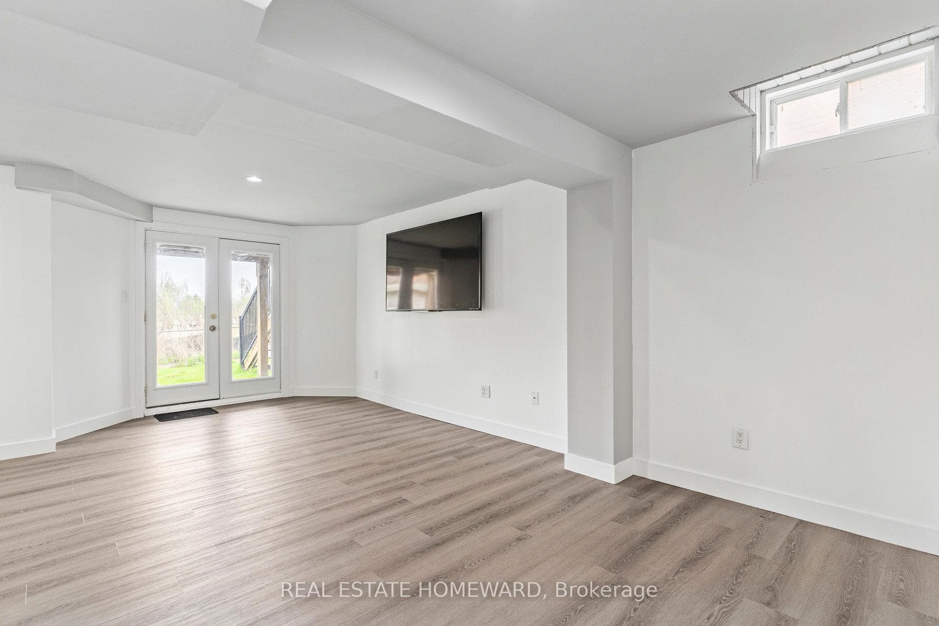 1117 Ashley Court photo 26