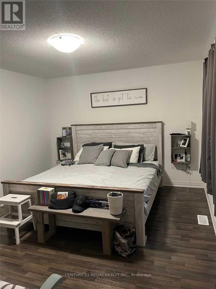 51 Martin Trail photo 4