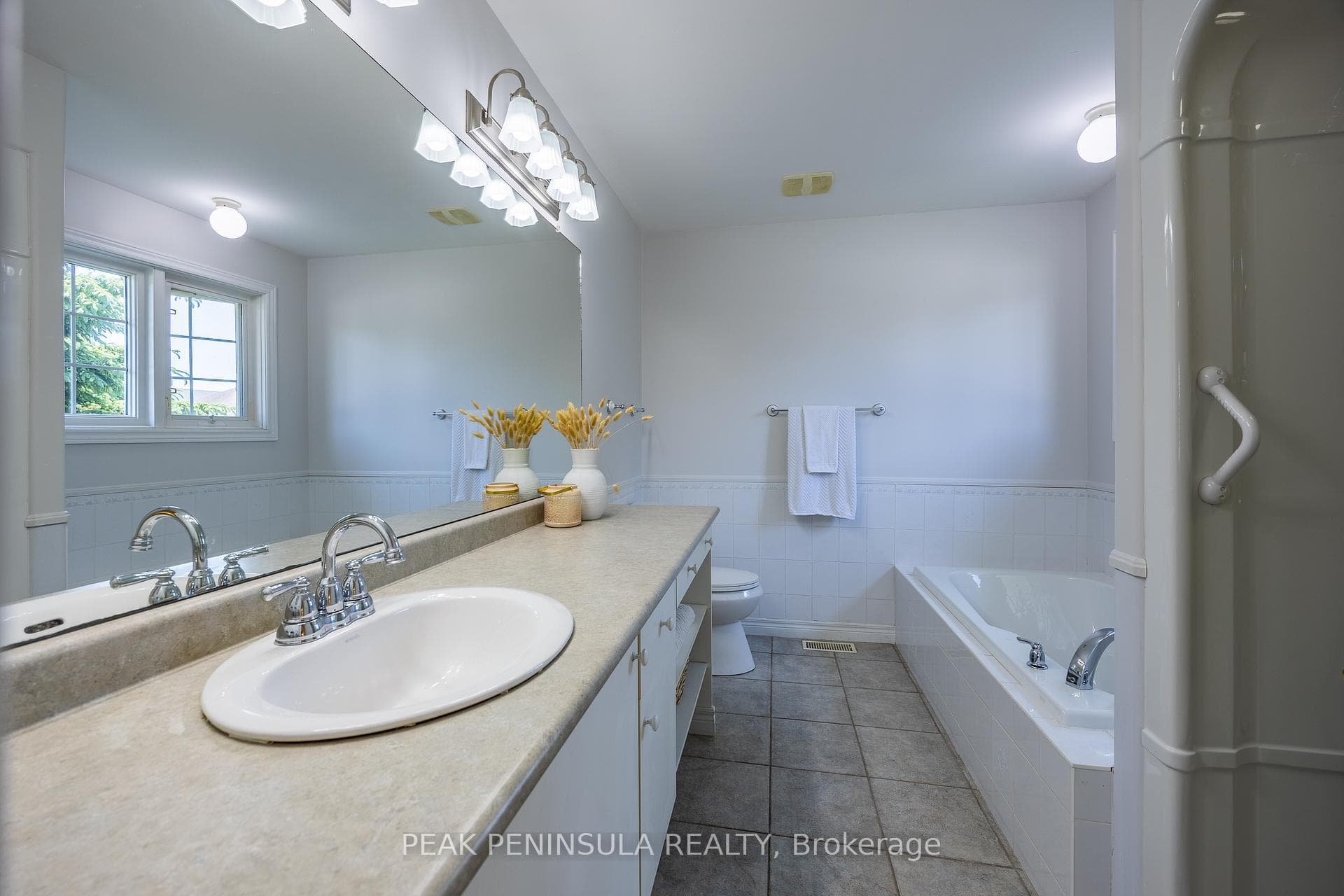 53 Carolina Way photo 11