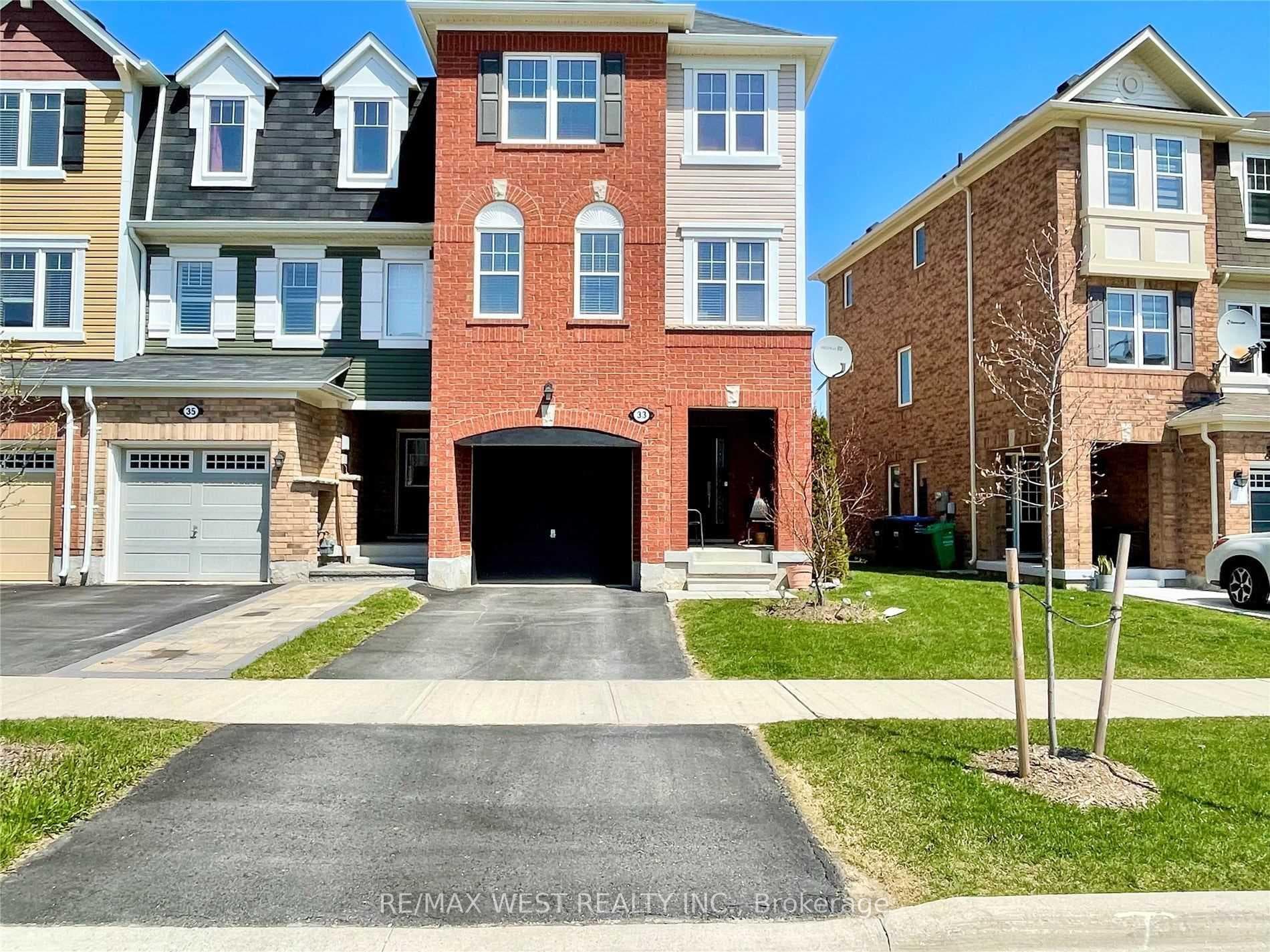 33 Vanhorne Close photo 1