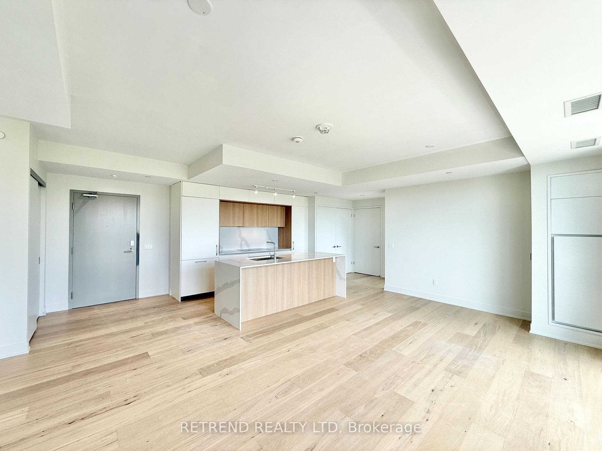 322 Dupont Street Unit 1003 photo 2