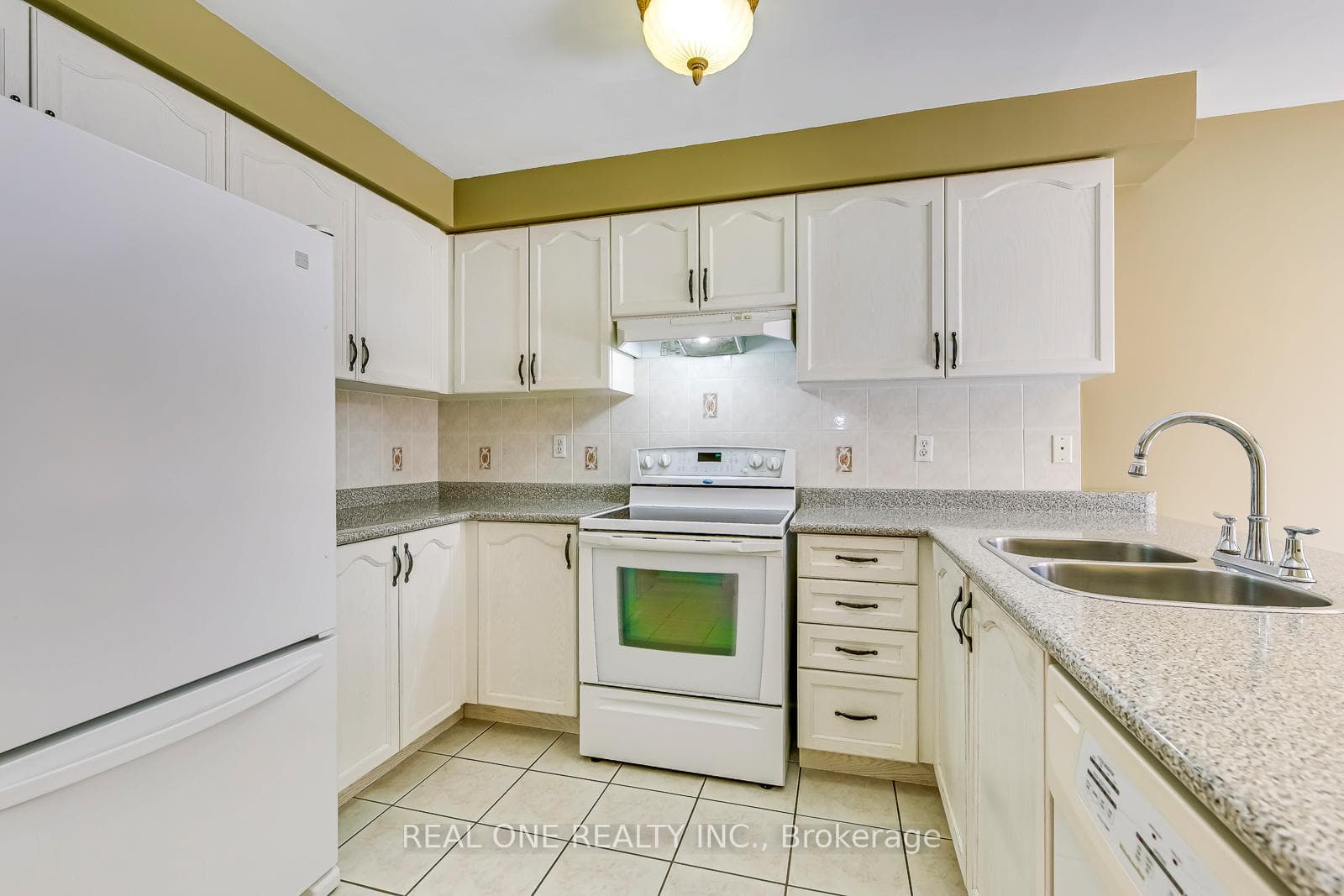 3857 Ridgepoint Way photo 27