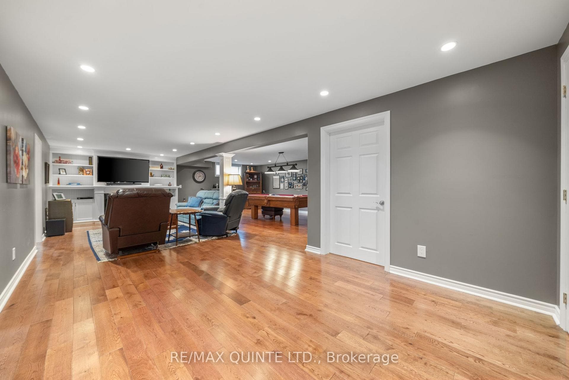 61 Hemlock Crescent photo 23