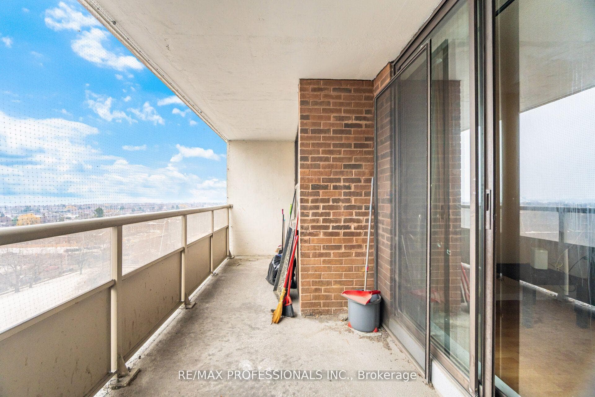 4 Kings Cross Road Unit 1109 photo 24
