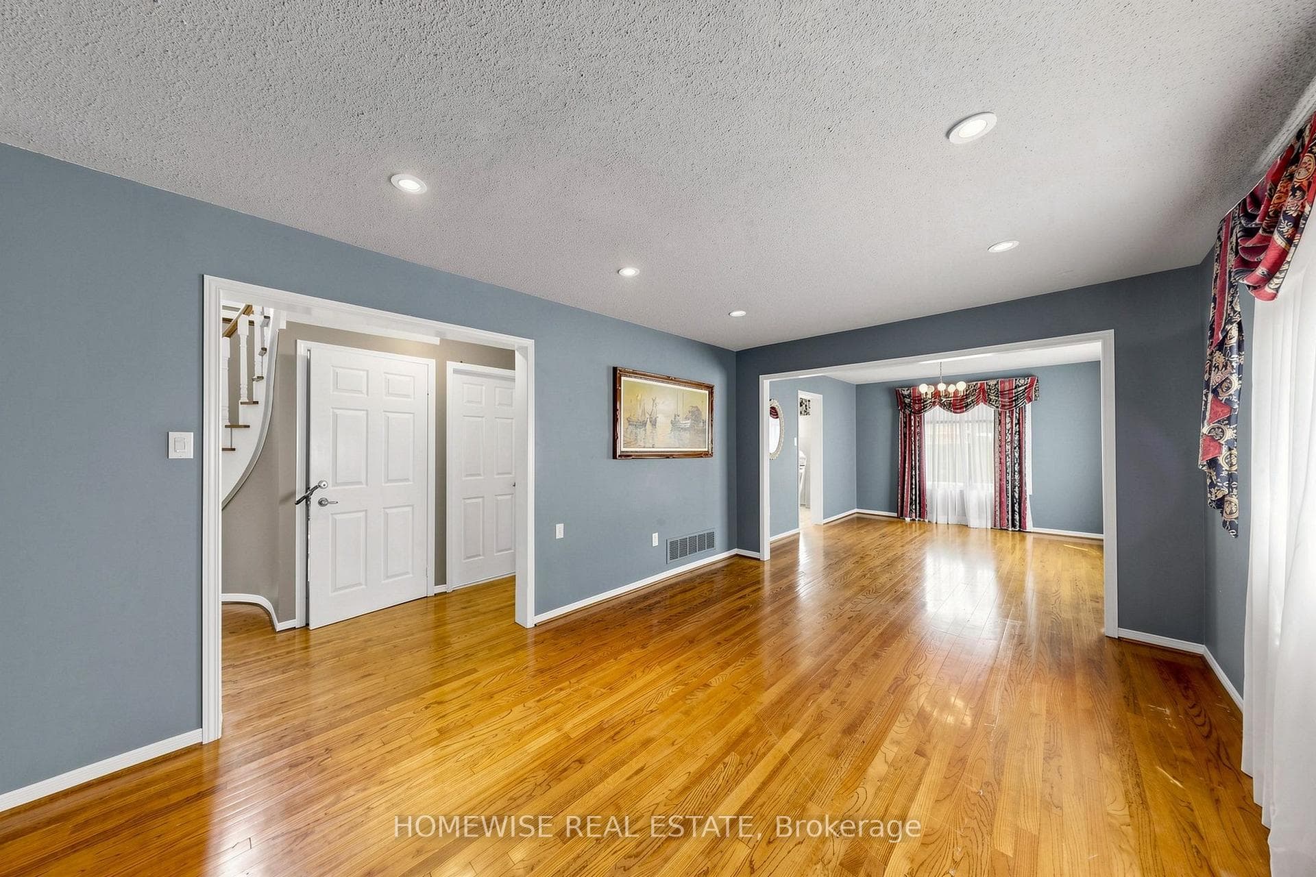 11 Briarcliffe Crescent photo 7