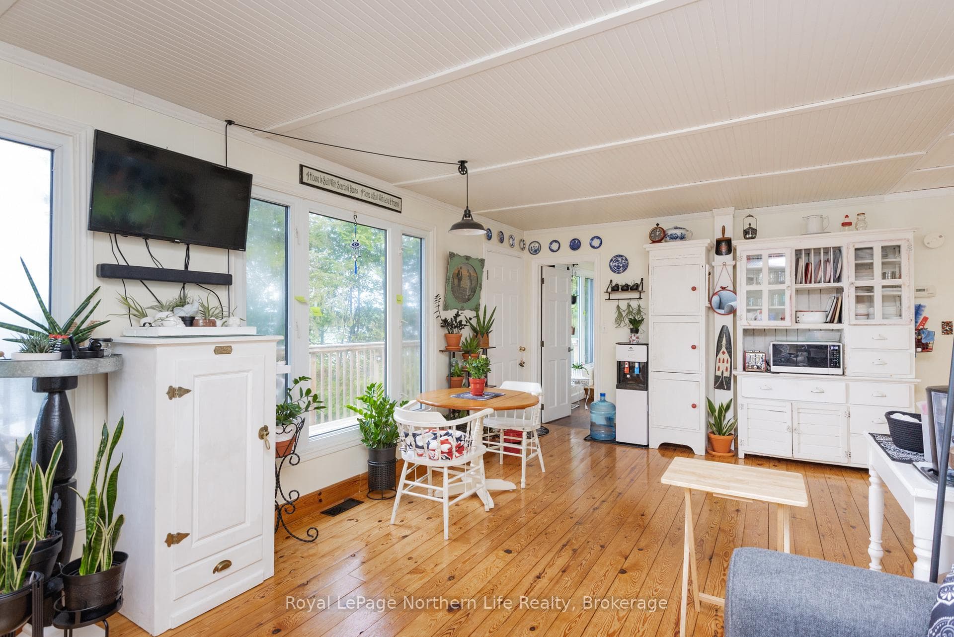 13 Macdonald Terrace photo 25
