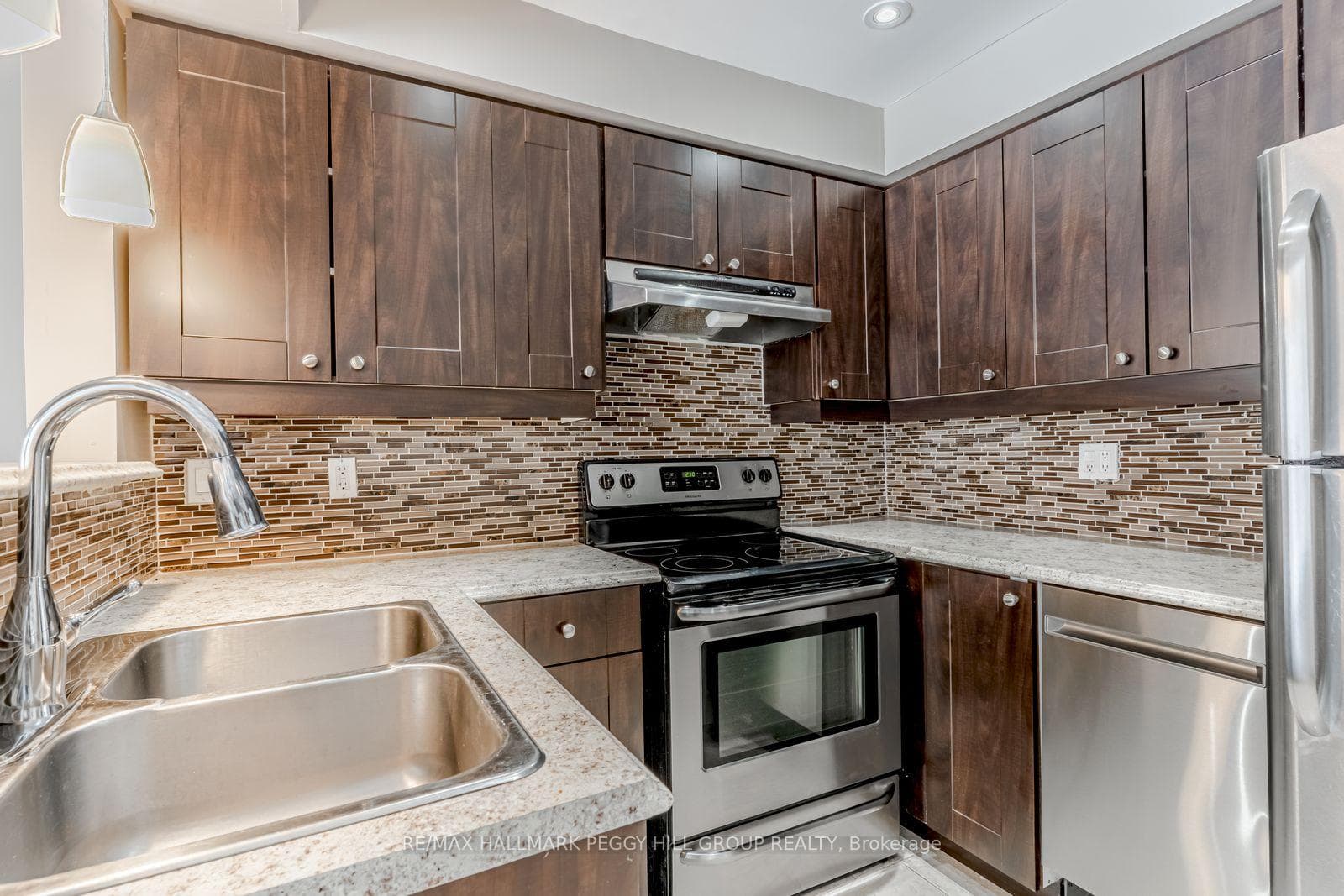 12 Lankin Boulevard Unit 20 photo 4