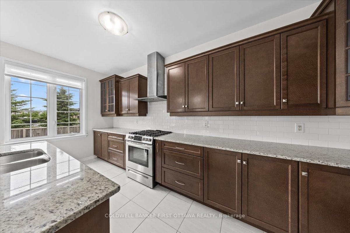 118 Culloden Crescent photo 10