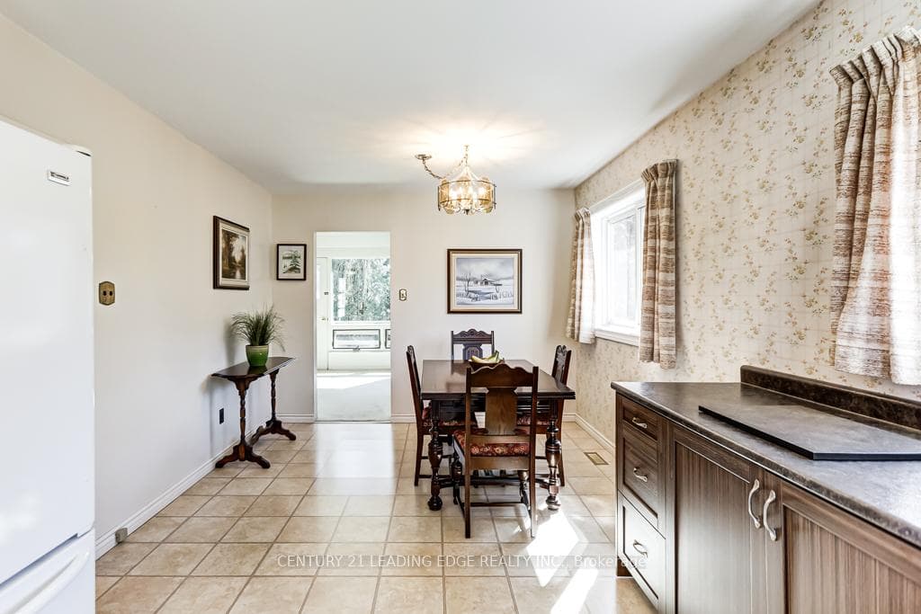 15 BAKERDALE Road photo 16