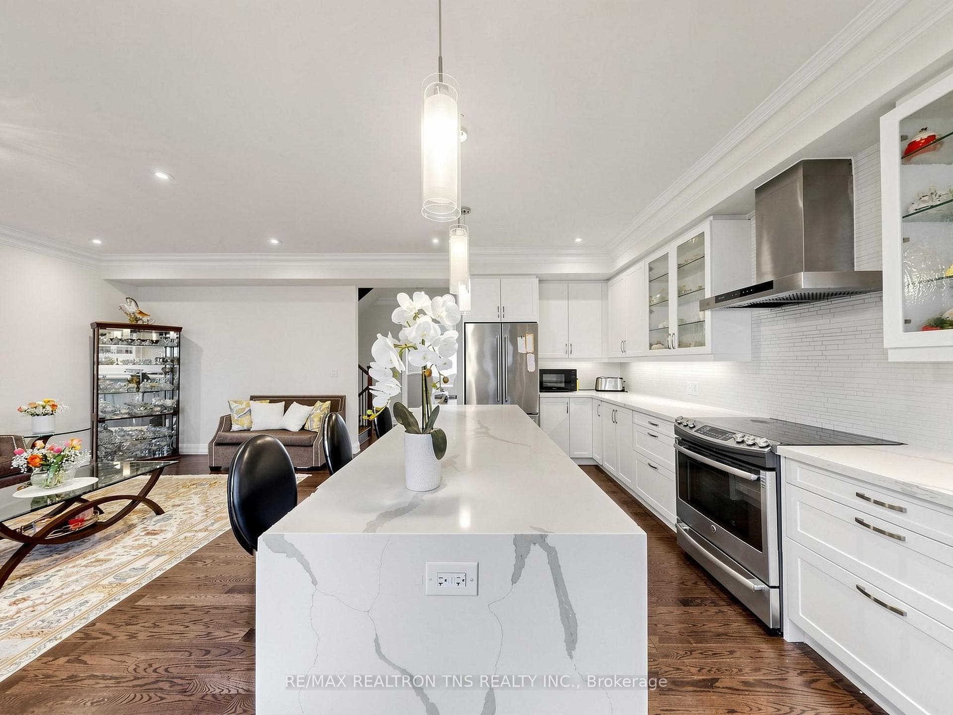 47 Divon Lane photo 13