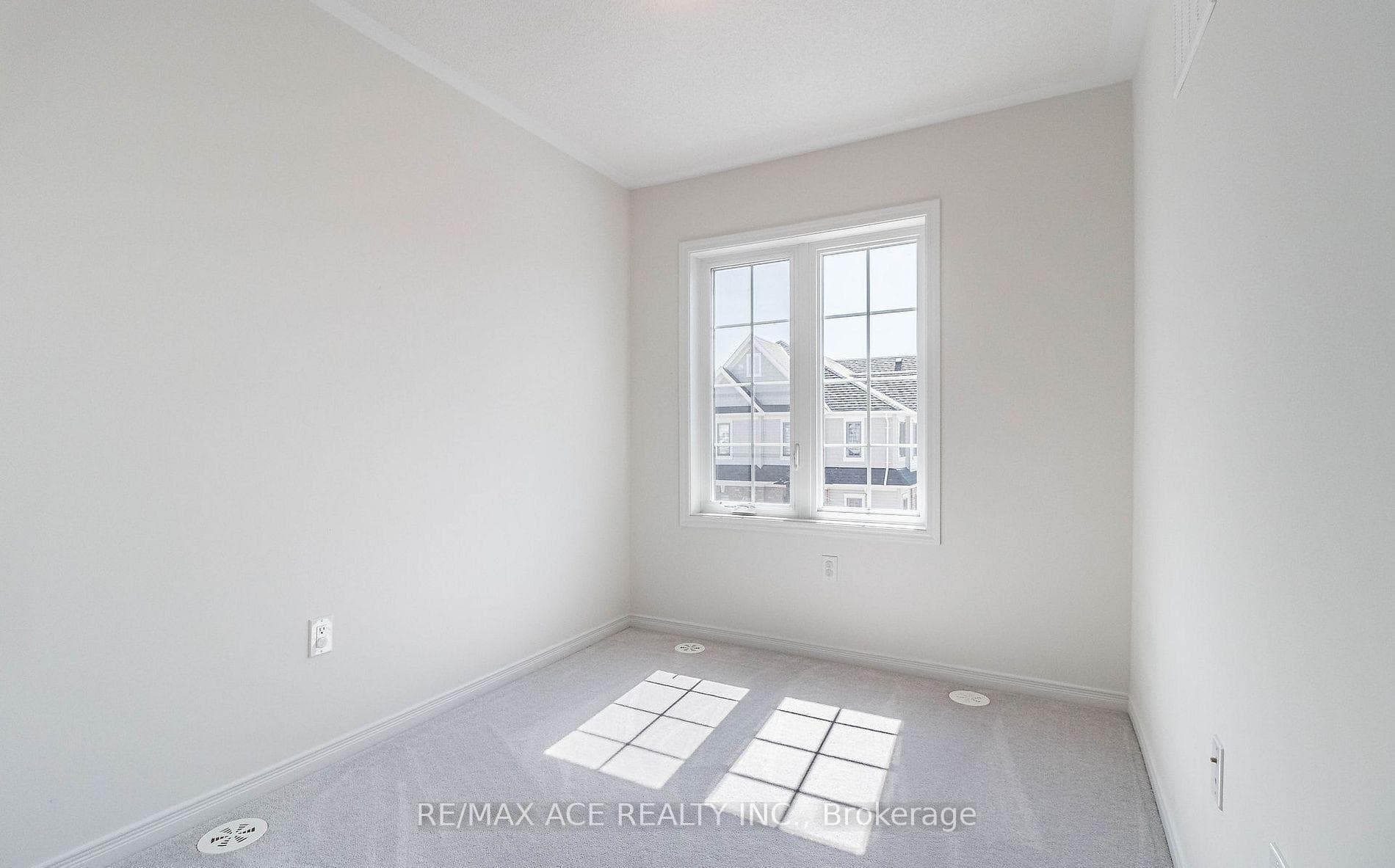 2560 Barbarolli Path Unit 109 photo 27