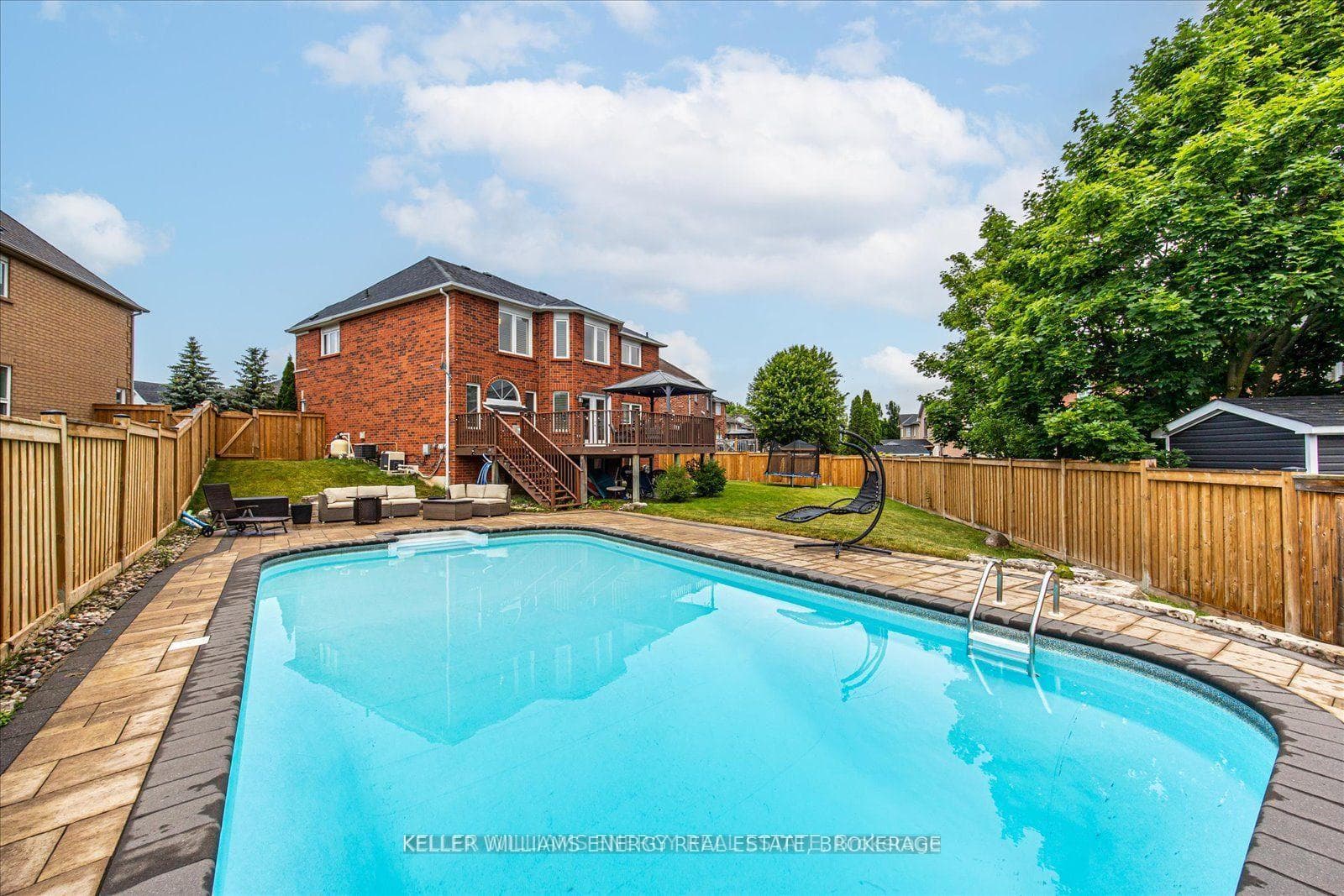 39 Gartshore Drive photo 7