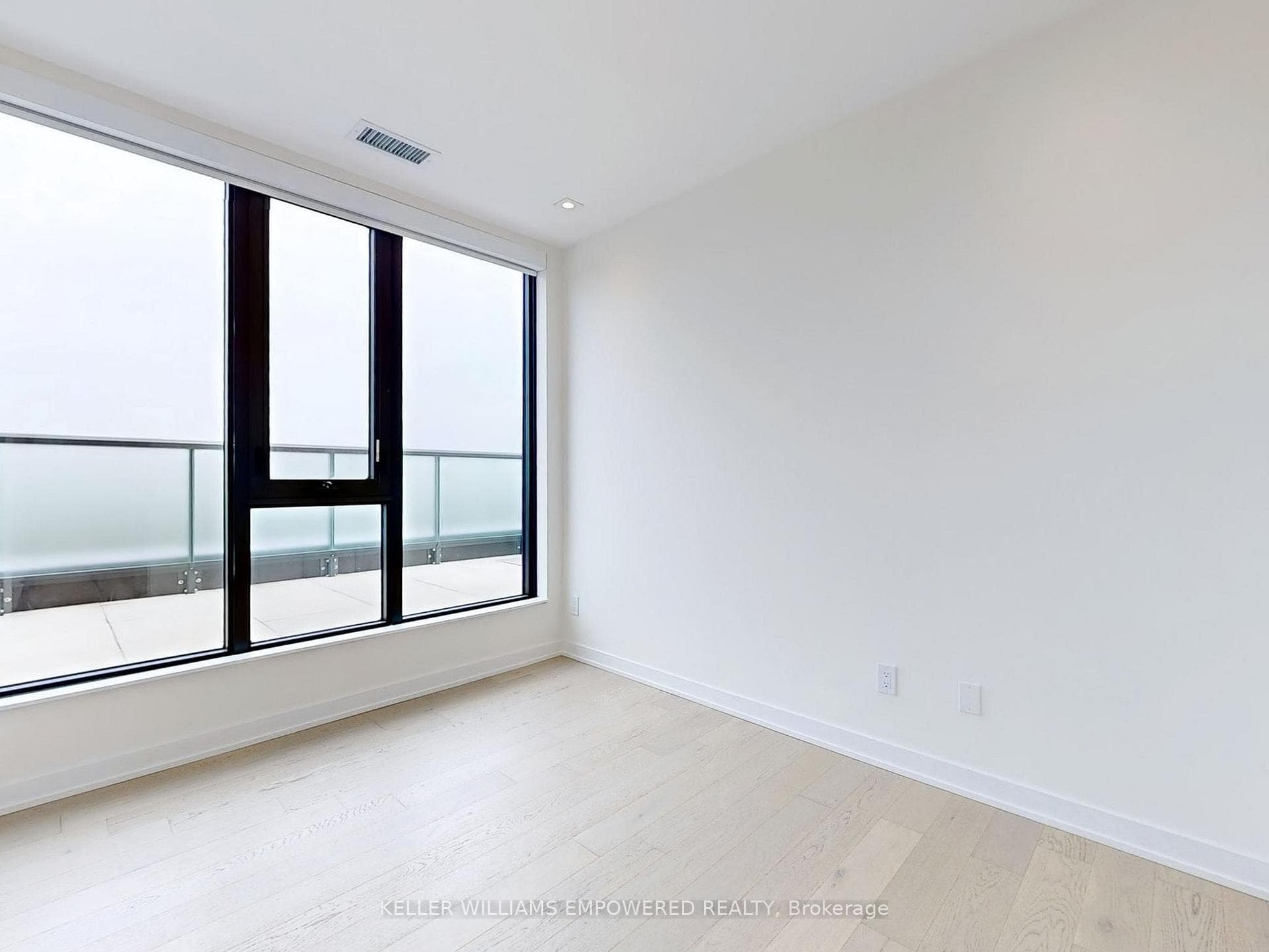 840 St. Clair Avenue Unit 901 photo 20