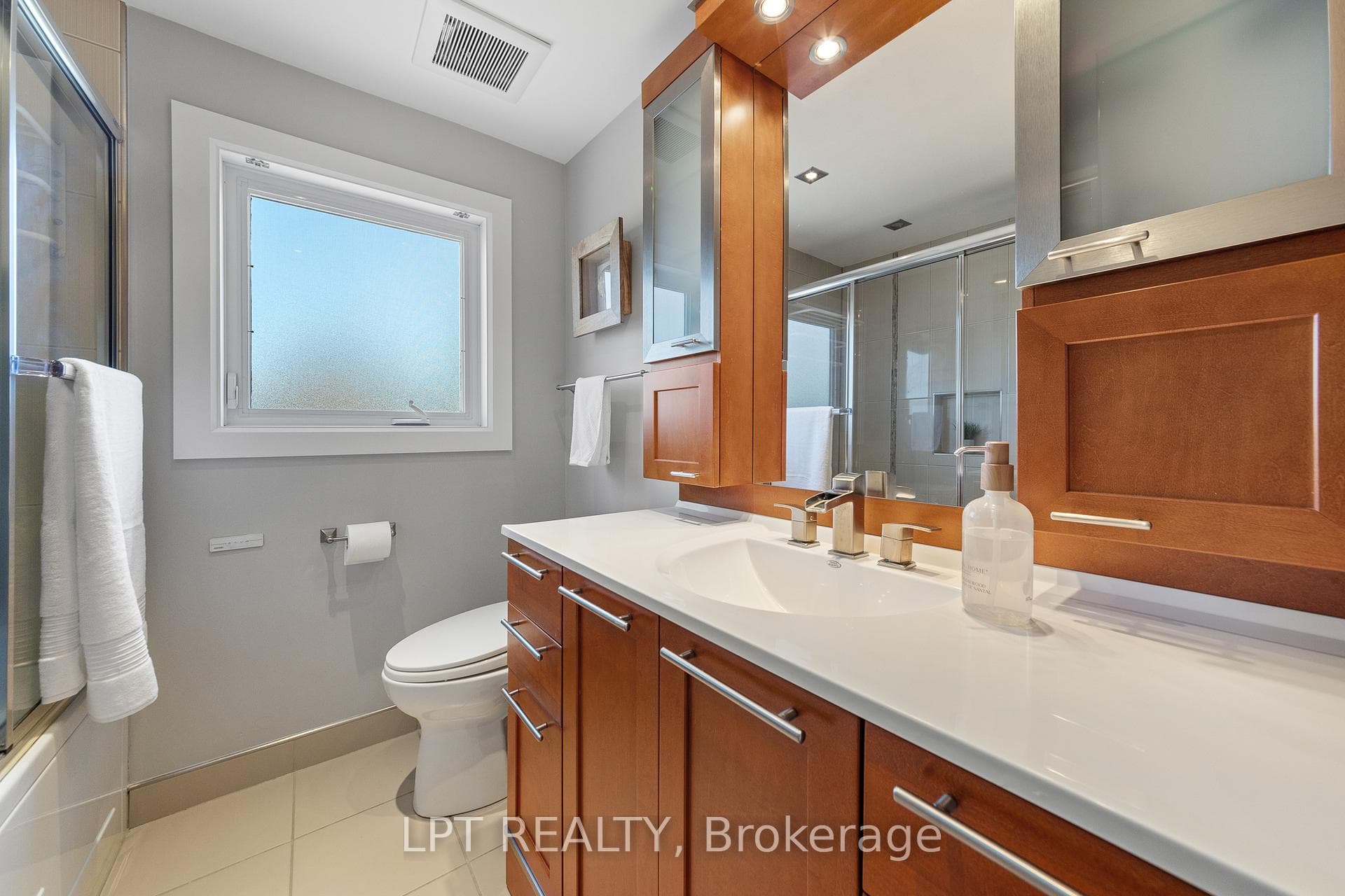 11 Elderwood Trail photo 27