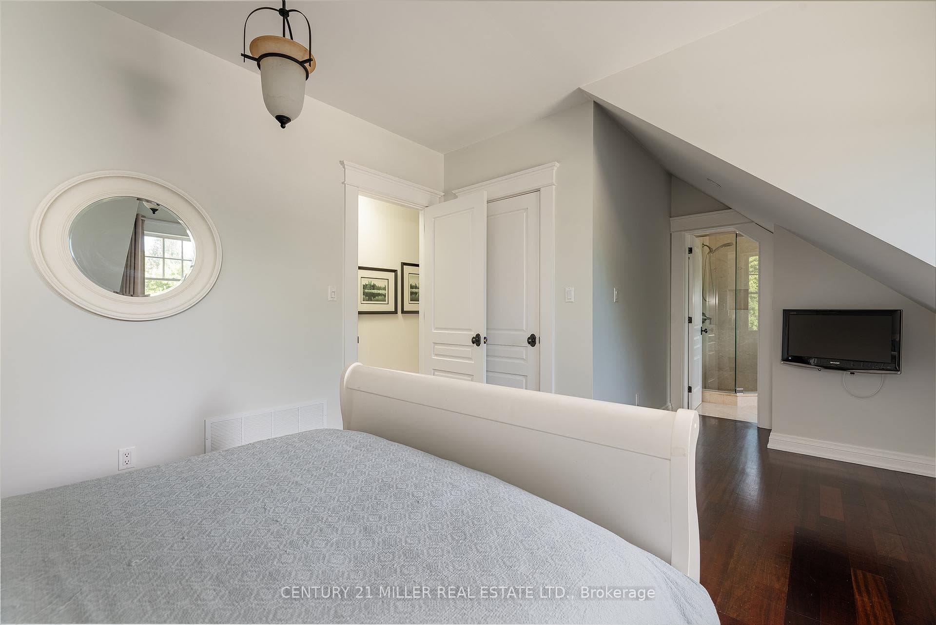 80 Cox Drive photo 34
