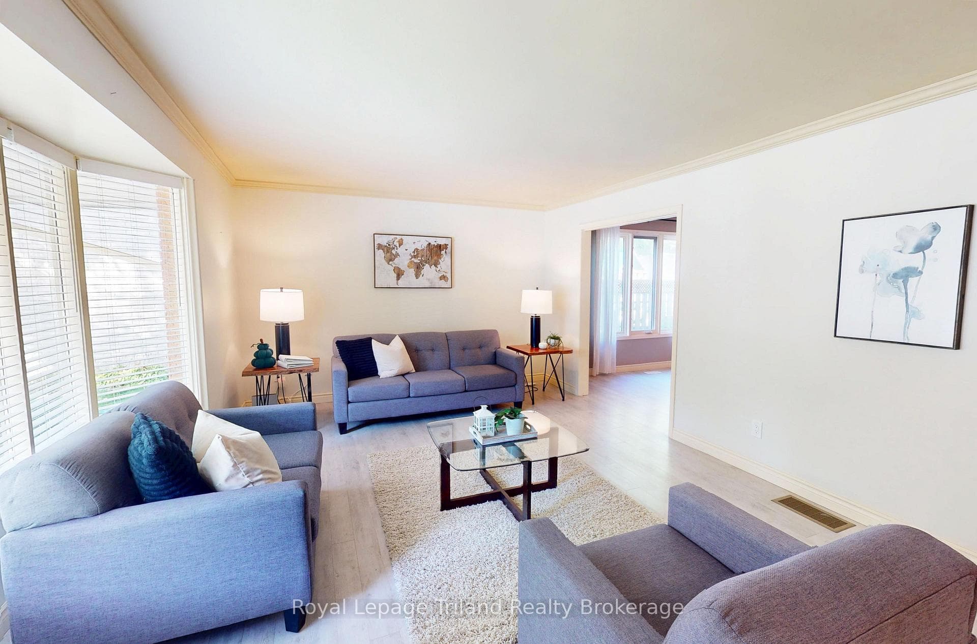 444 Lee Avenue photo 3