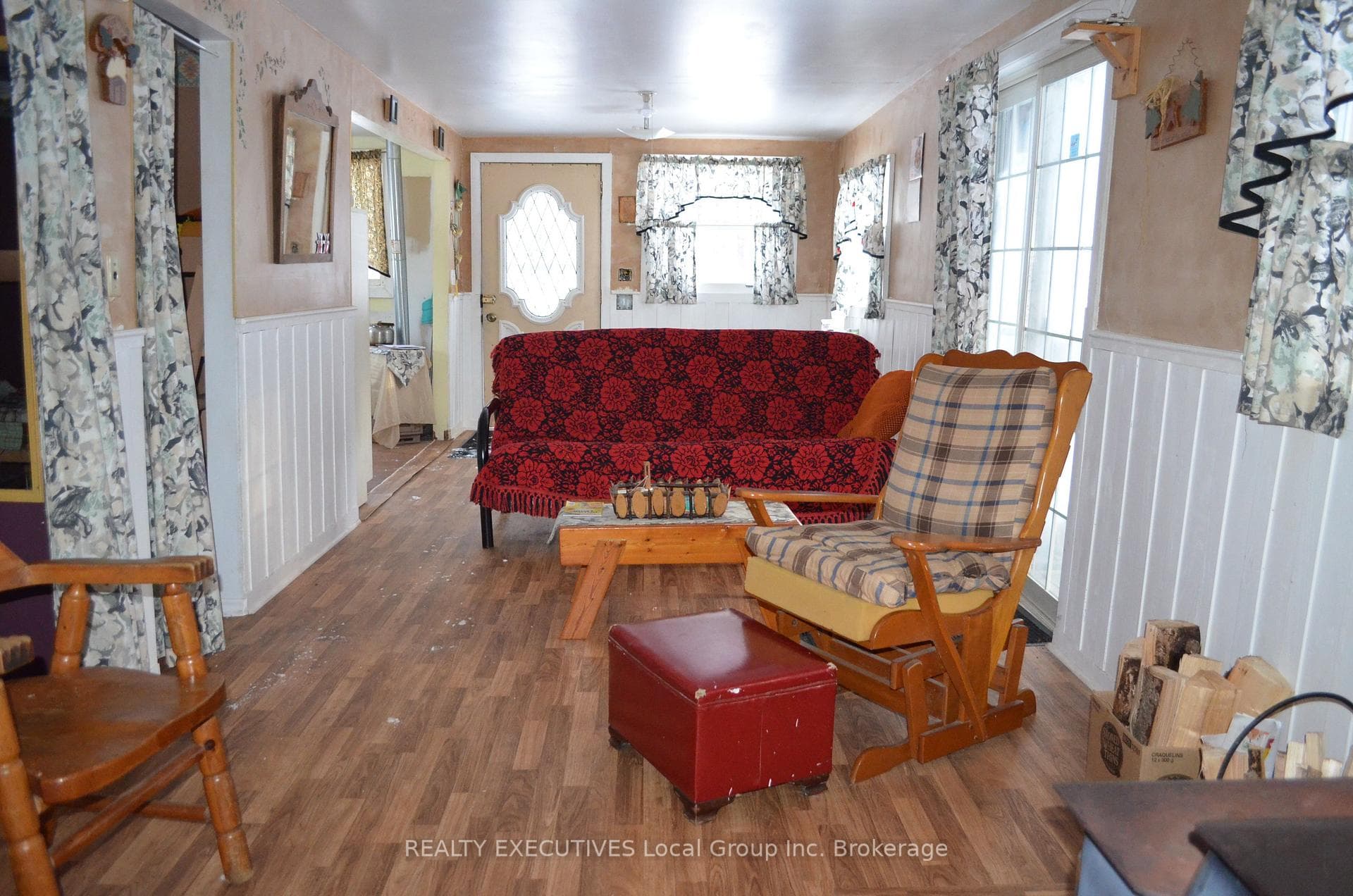 584 Proudfoot Road photo 21