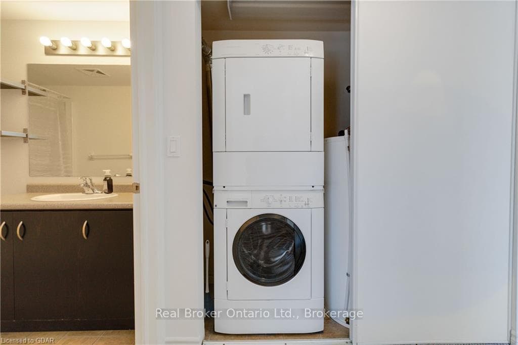 43 GOODWIN Drive Unit 314 photo 19