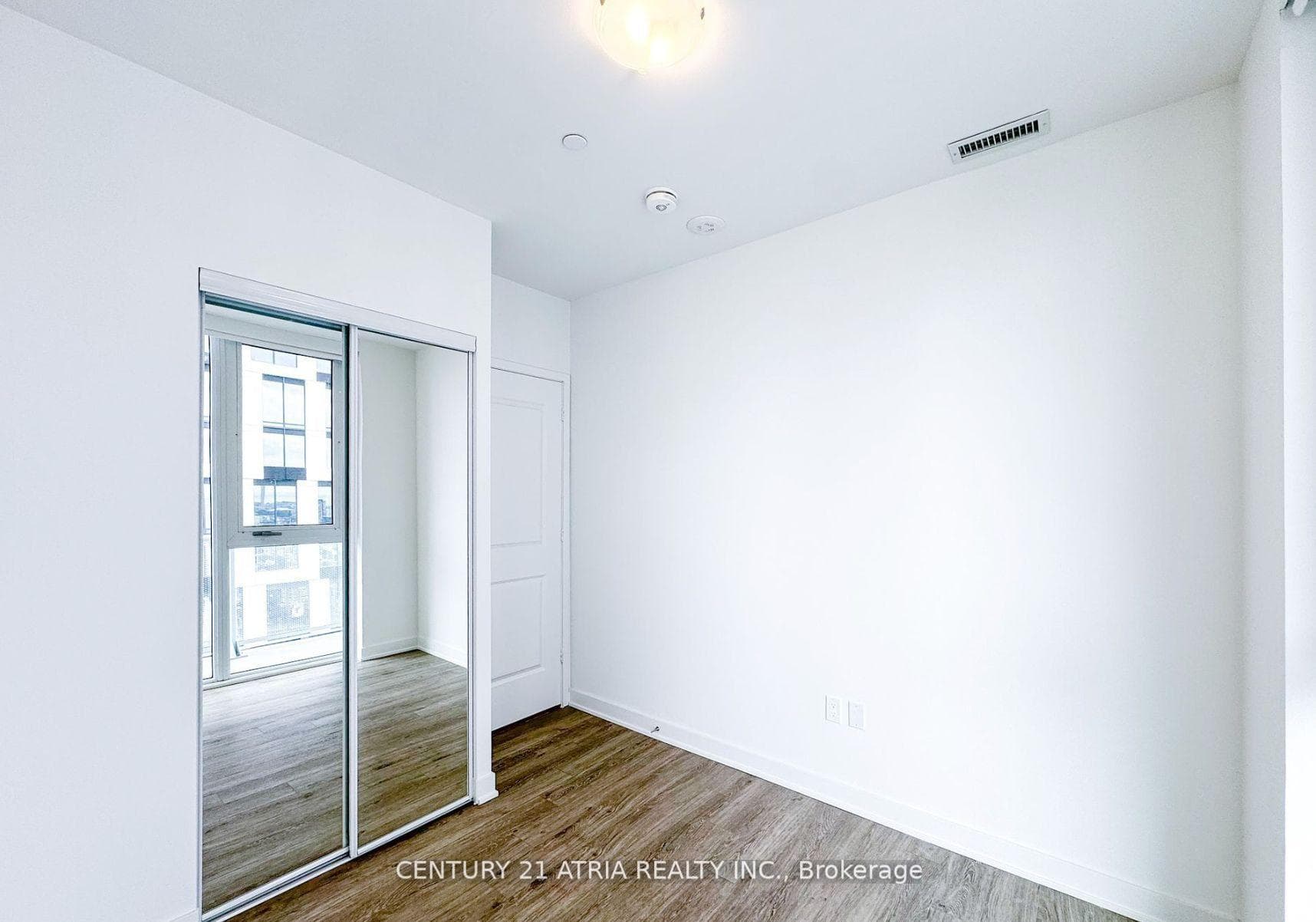 100 Dalhousie Street Unit 3710 photo 15