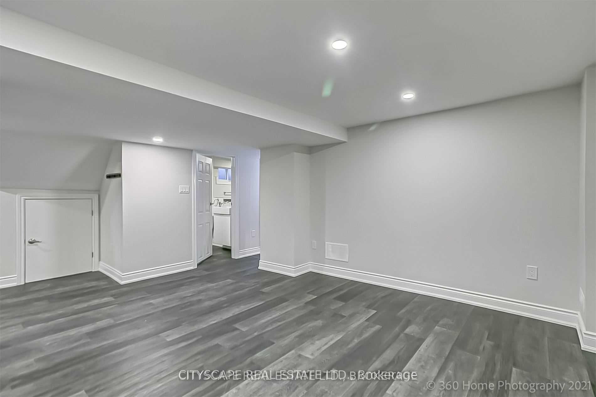 176 Wellesworth Drive Unit Bsmt photo 12