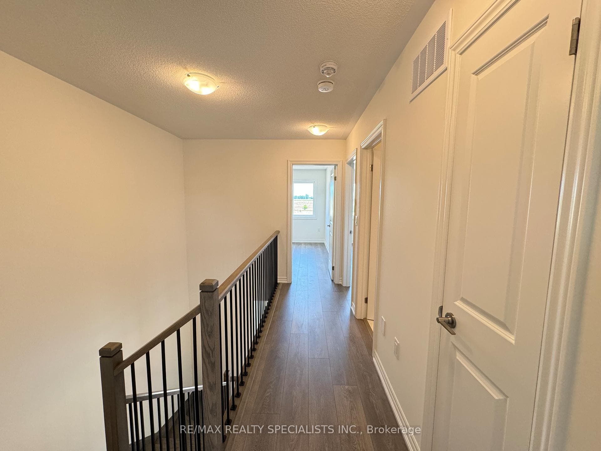 125 Greer Street photo 24