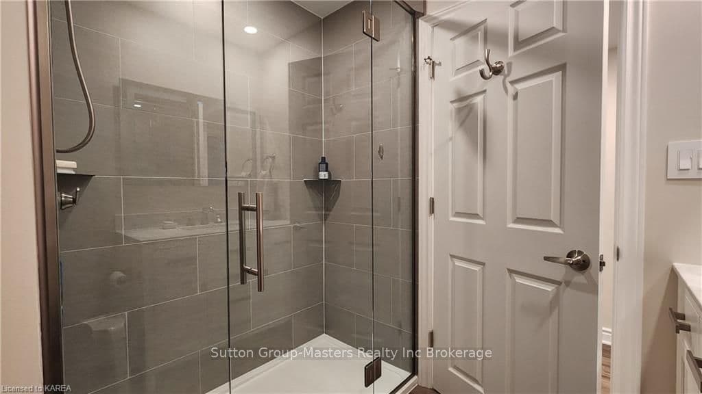 1330 FRANK Street photo 35