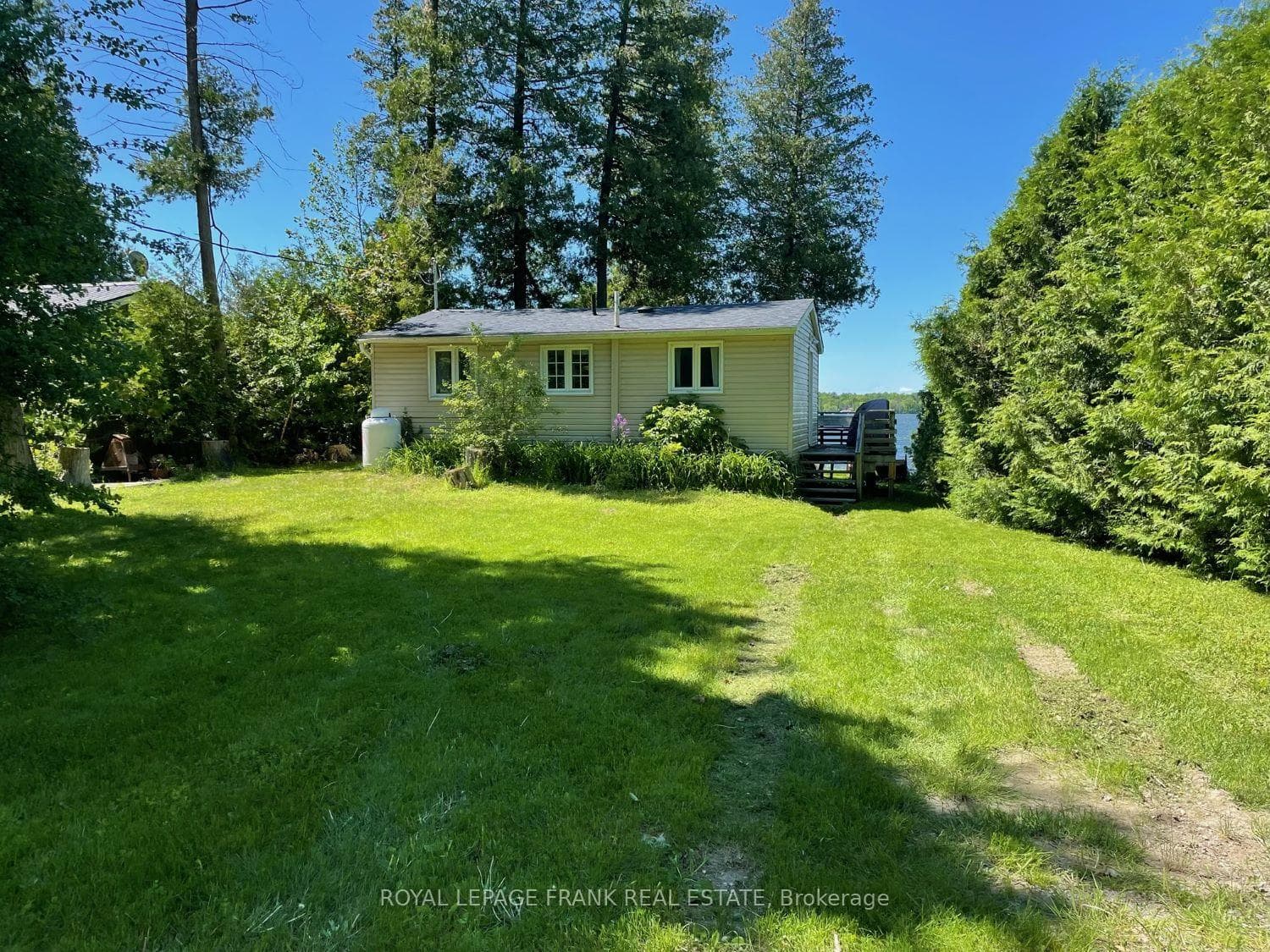 2146 Cedarwood Lane photo 1