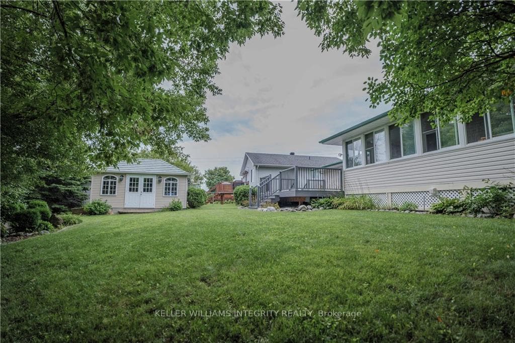 257 NORTHWOODS Crescent photo 29