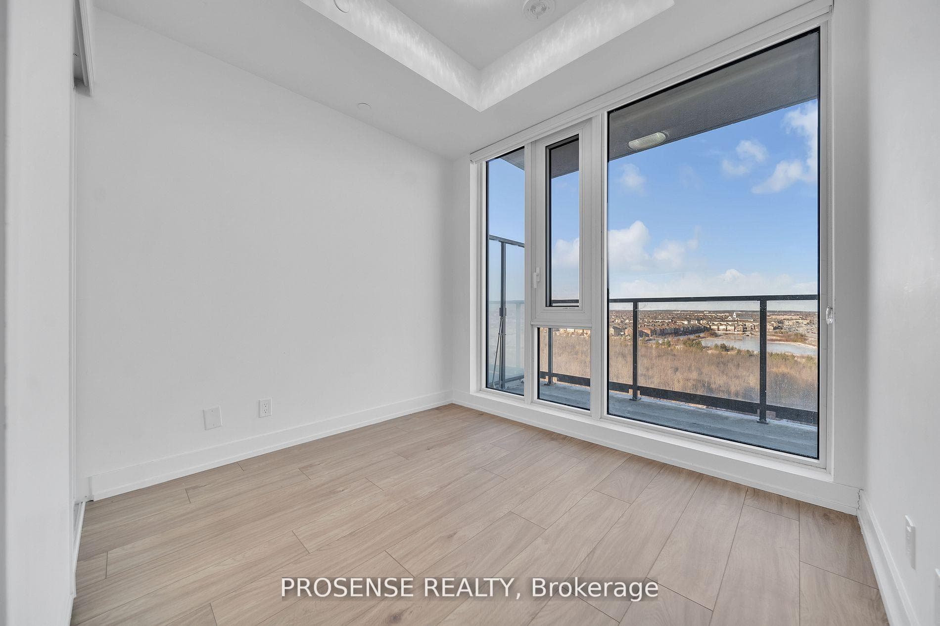 215 Veterans Drive Unit 907 photo 7