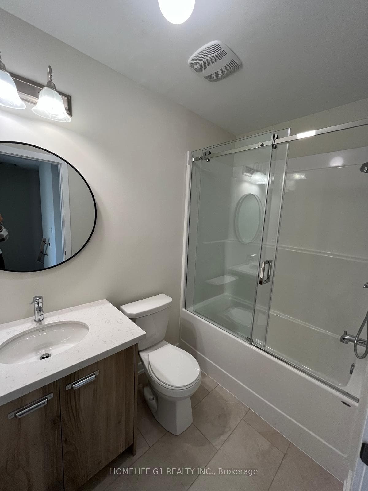 1338 Kobzar Drive photo 4