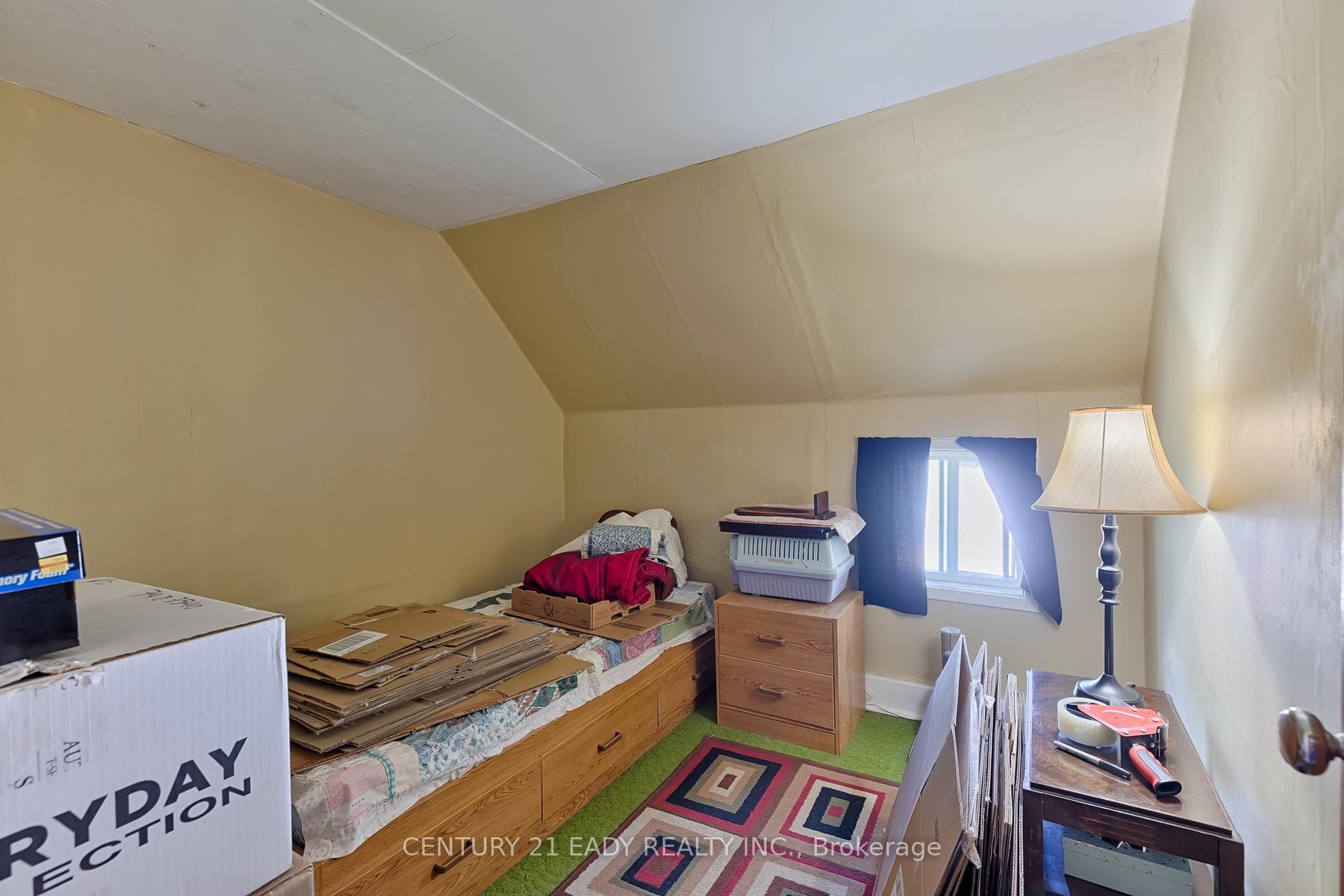 52 Queen Street photo 16
