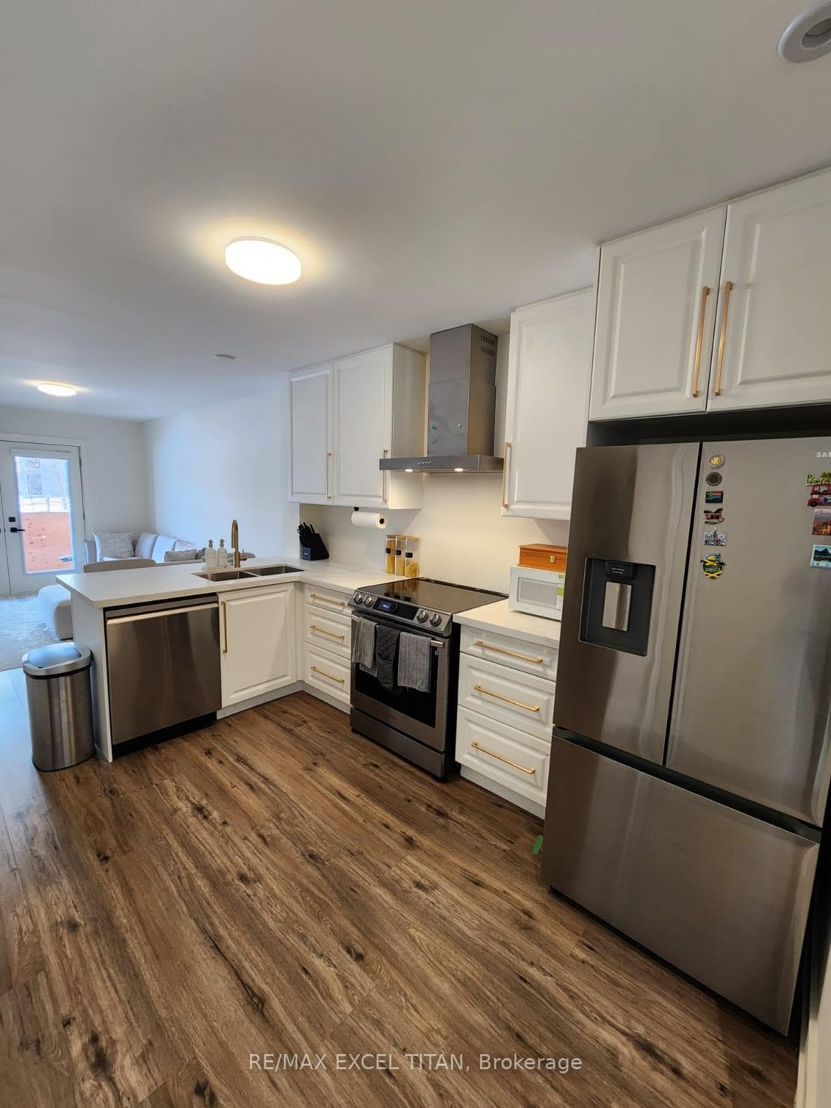 263 Barrie Street Unit 11 photo 9