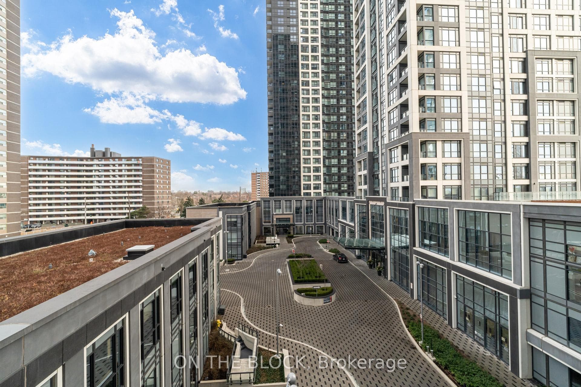 9 Mabelle Avenue Unit 418 photo 17