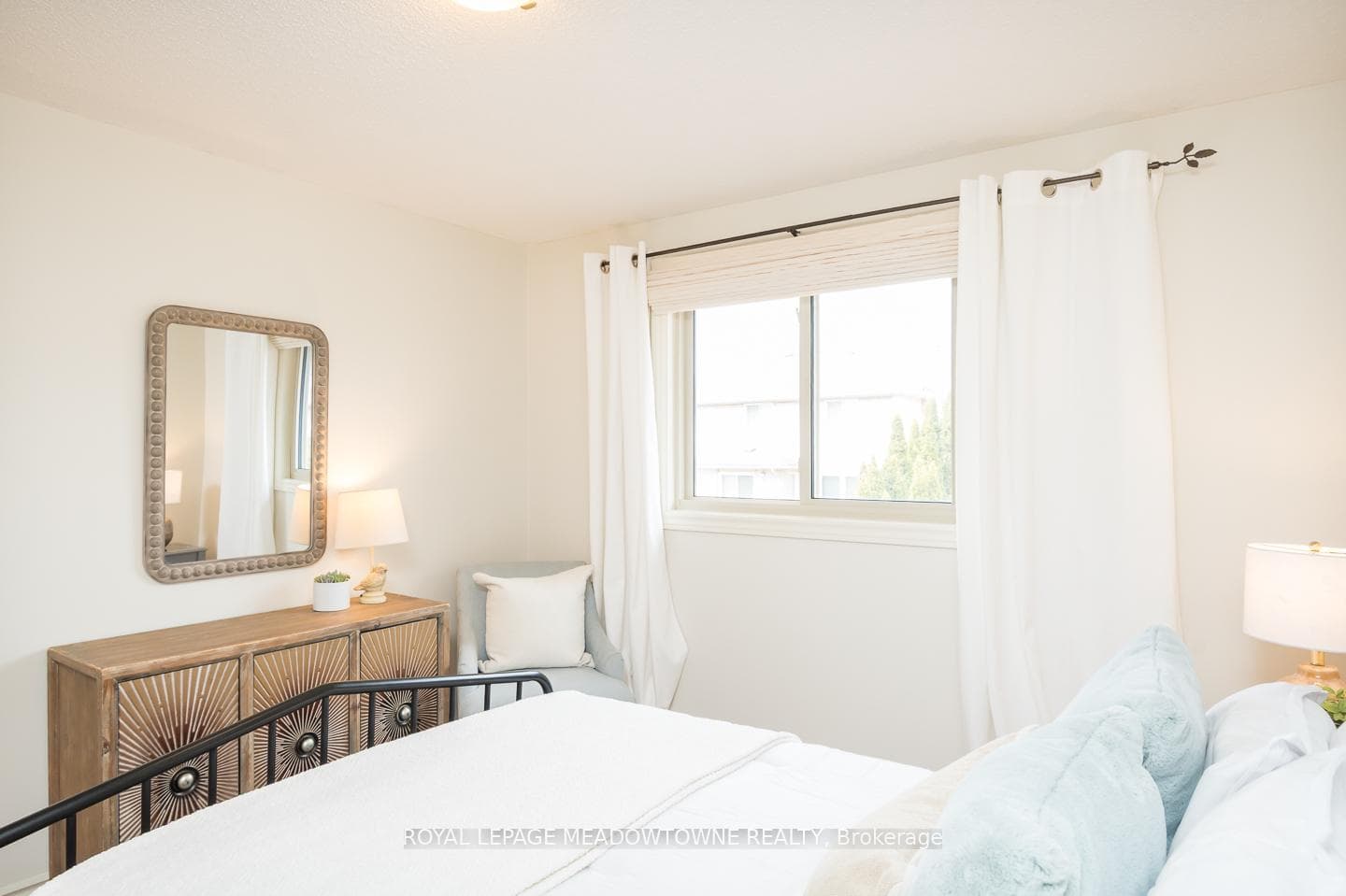 3215 Pinemeadow Drive photo 23