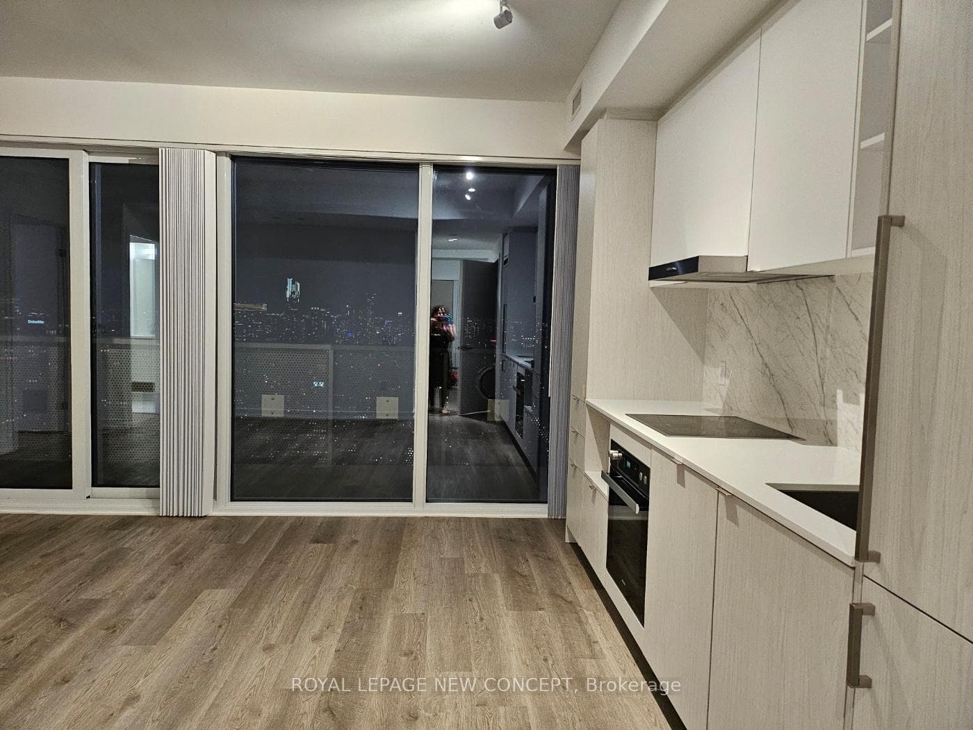 55 cooper Street Unit 7601 photo 30