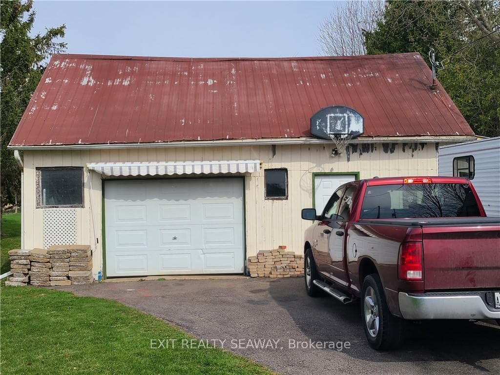 11103 HENDERSON Road photo 17