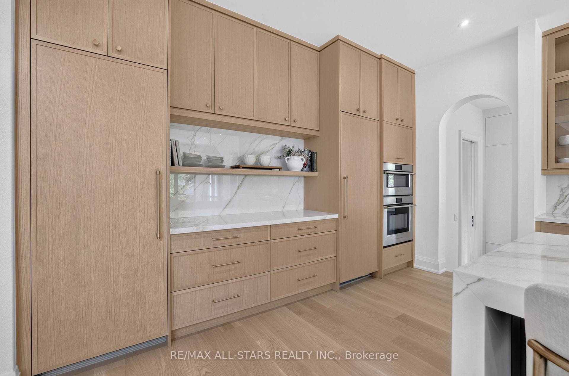 351 South Street photo 17