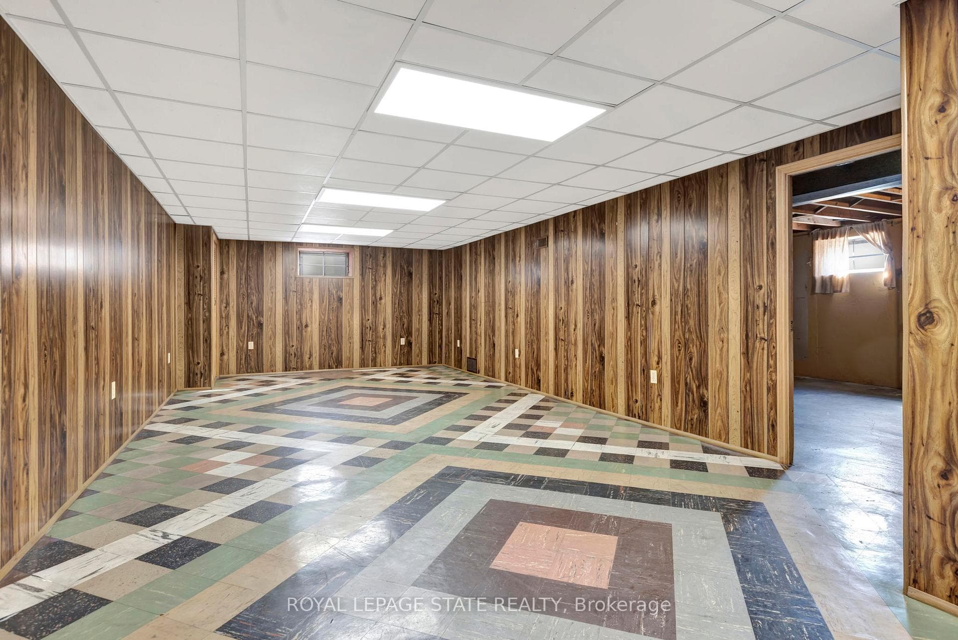 812 Tenth Avenue photo 15